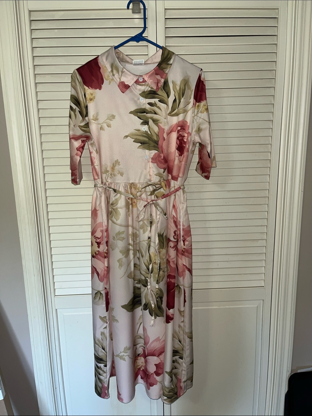 Blush Floral Button-Front Midi Dress